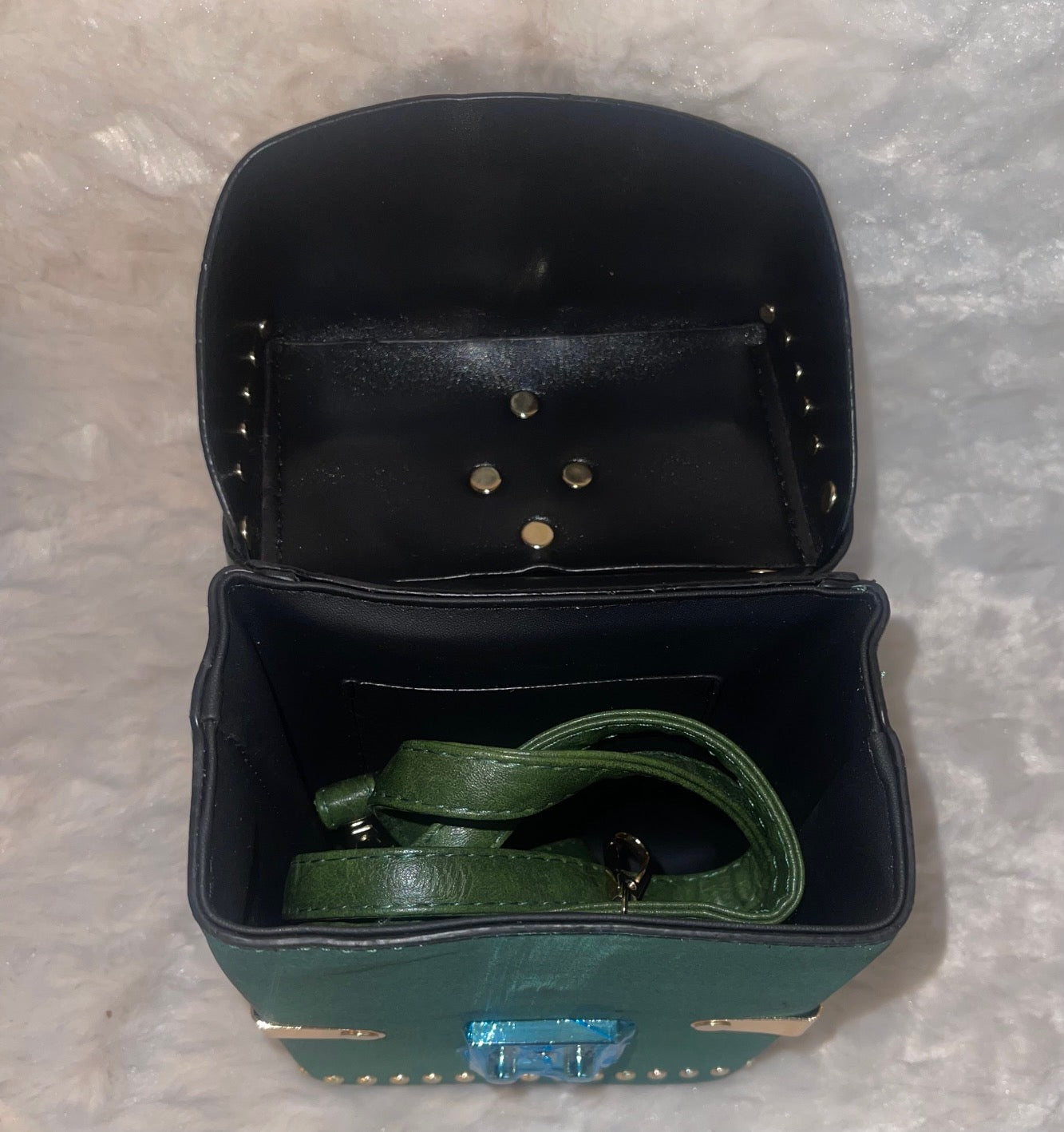 Green Luxury LV