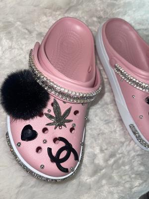 Pink Chanely